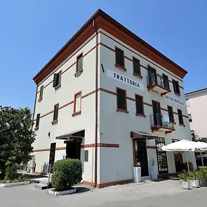 Autoespresso Venice - Atika & Atif Μαργκέρα